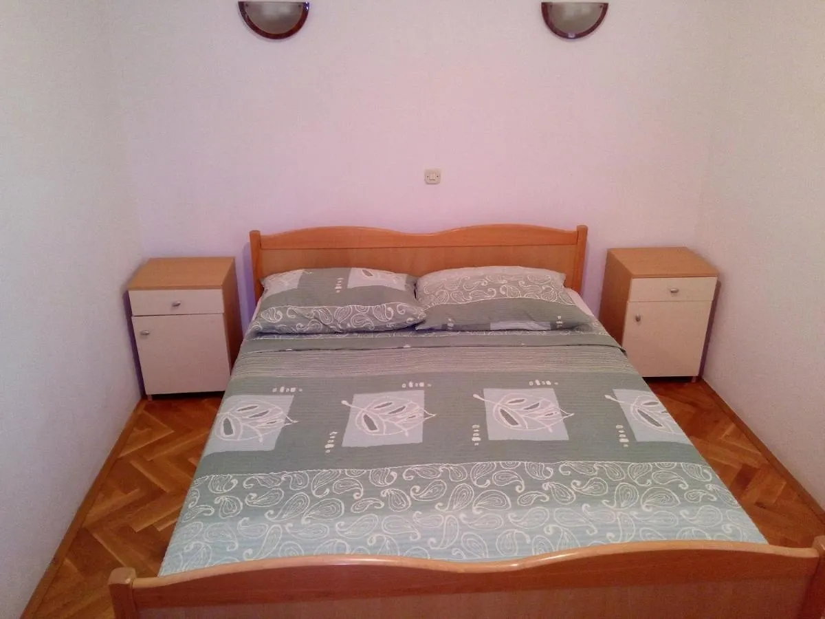 Apartmán Maslina Vir